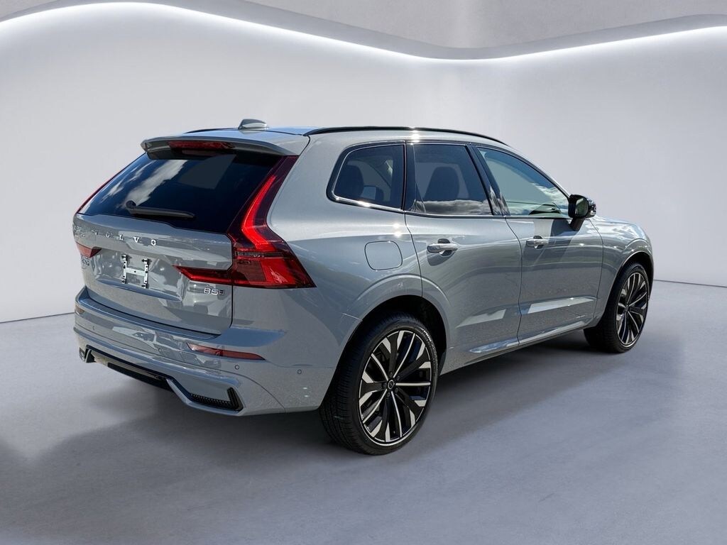 New 2026 Volvo XC60 B5 Ultra SUV