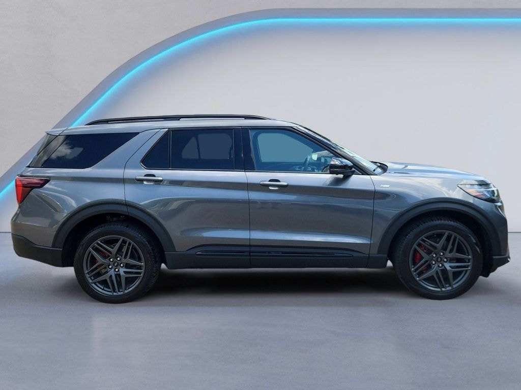 Used 2025 Ford Explorer ST-Line Sport Utility
