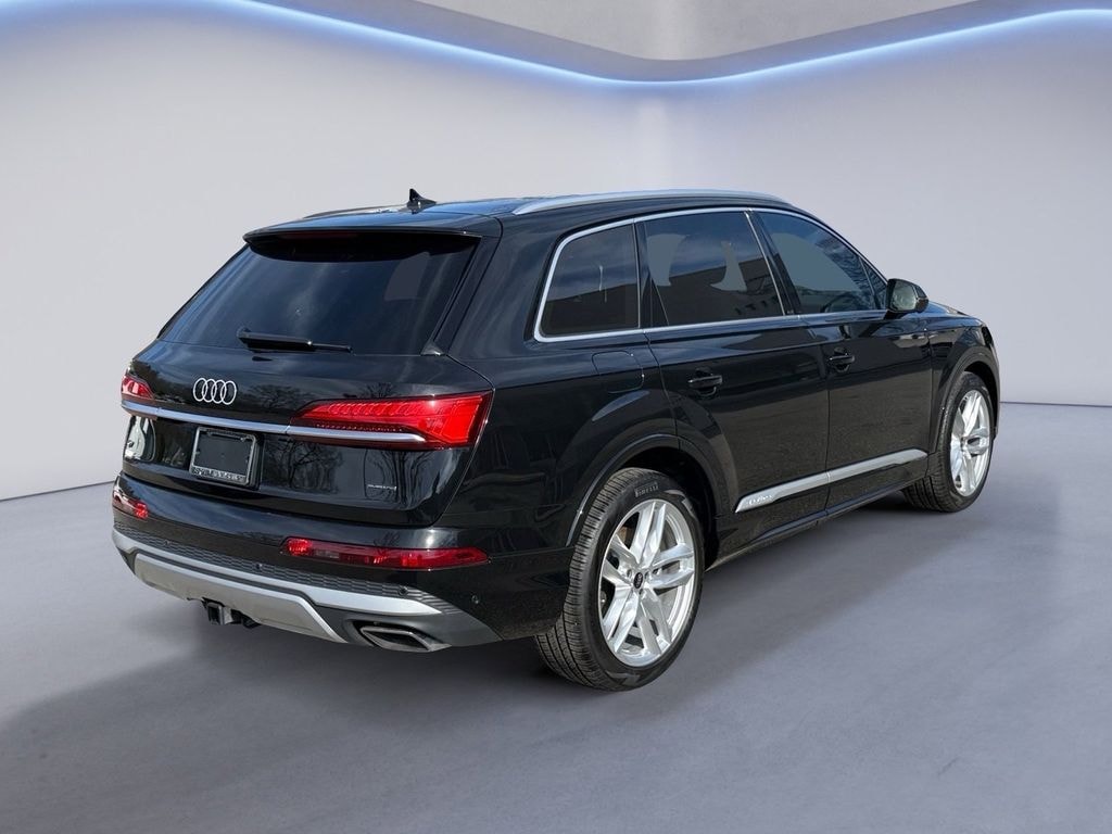 Used 2025 Audi Q7 Premium Plus Sport Utility