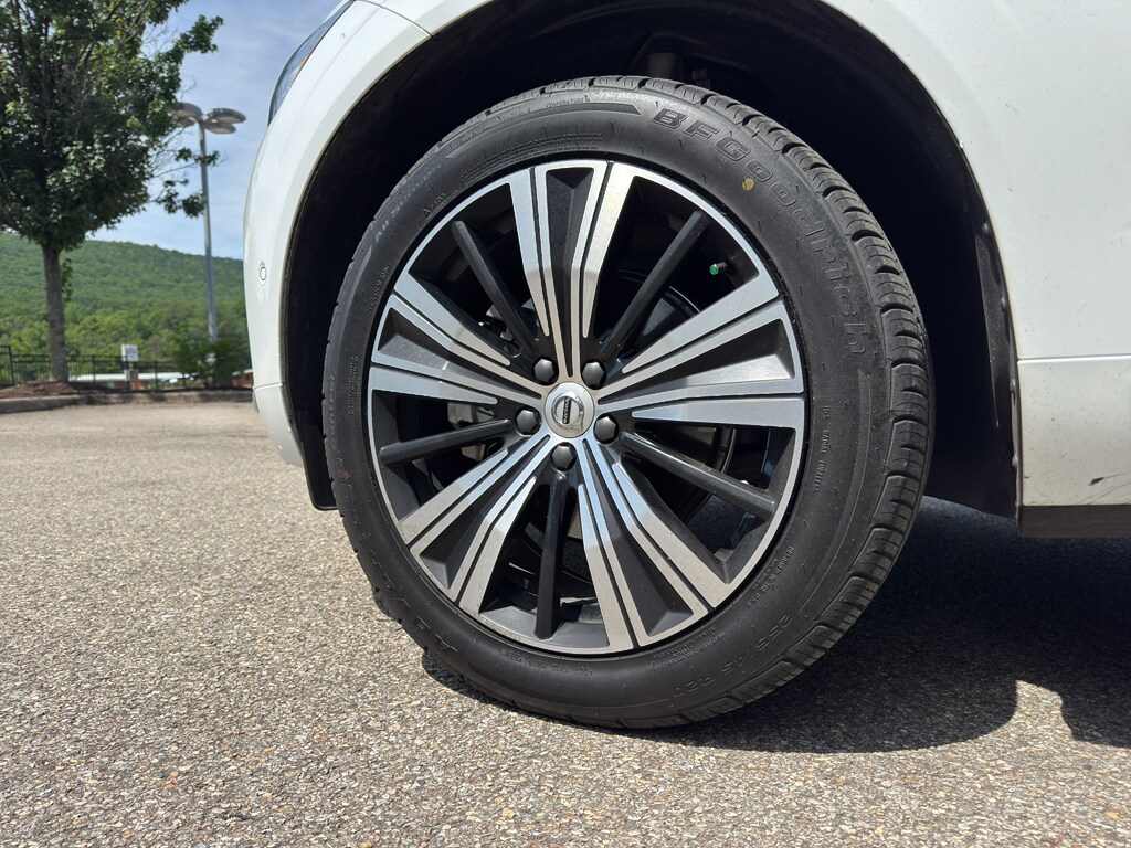 Used 2022 Volvo XC60 Inscription Sport Utility