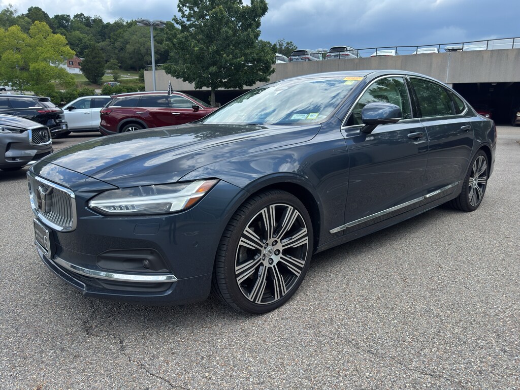 Used 2023 Volvo S90 Plus Sedan