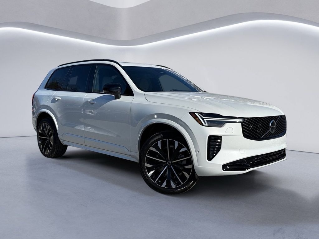 New 2026 Volvo XC90 B6 Ultra Dark Theme 6-Seater SUV