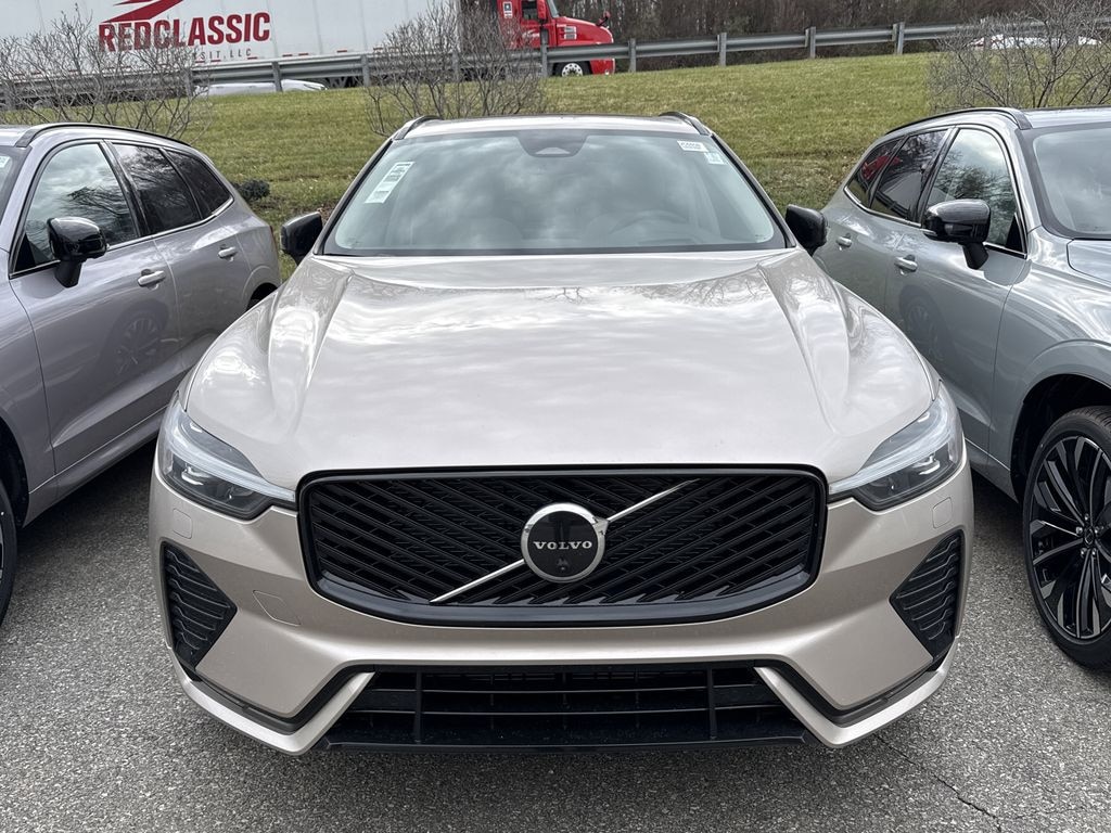 New 2026 Volvo XC60 B5 Ultra SUV