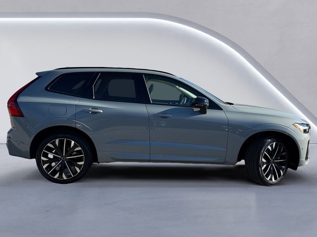New 2026 Volvo XC60 B5 Ultra SUV