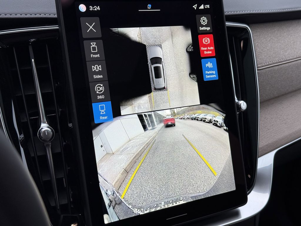 2026 Volvo XC90 Plus - Photo 20