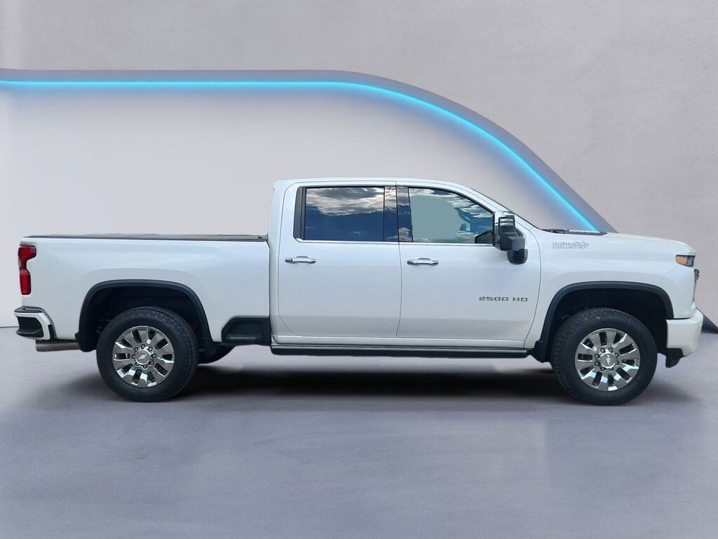 Used 2022 Chevrolet Silverado High Country Crew Cab