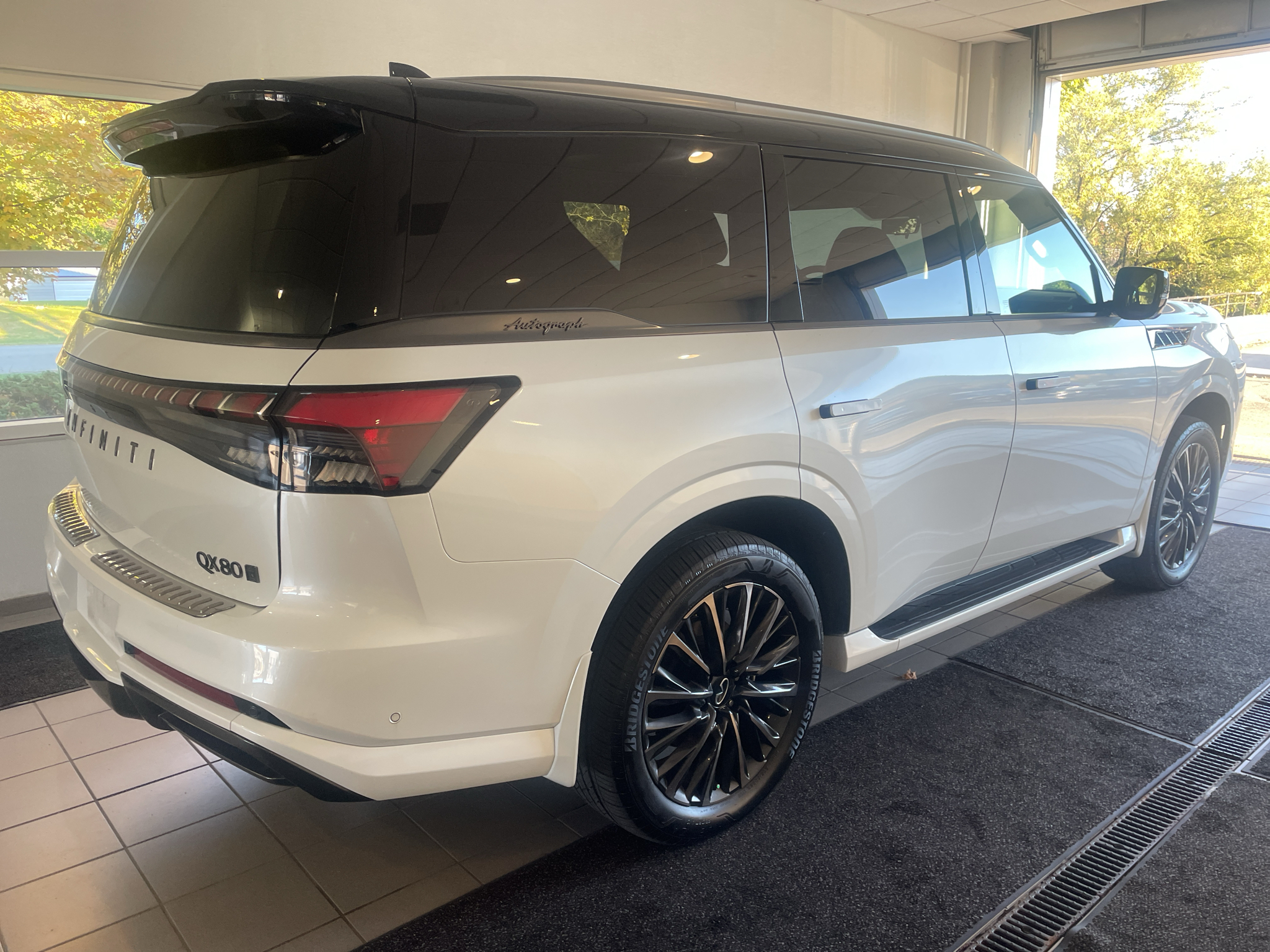 Used 2025 INFINITI QX80 Autograph Sport Utility