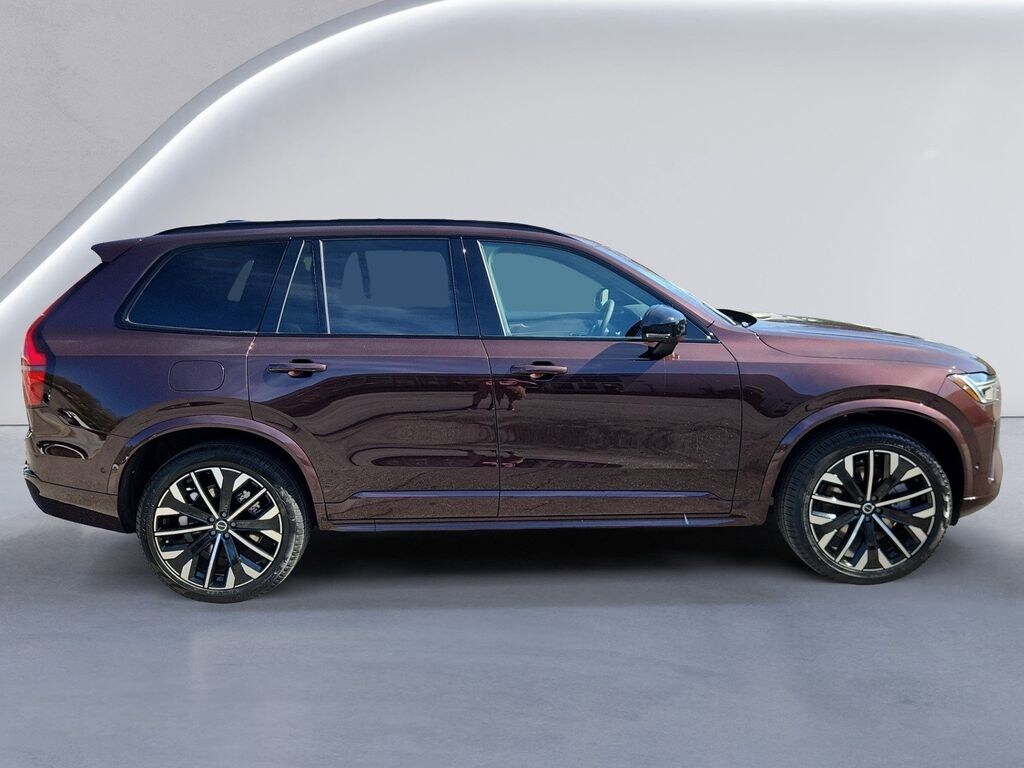 New 2026 Volvo XC90 plug-in hybrid T8 Ultra Dark Theme 7-Seater SUV