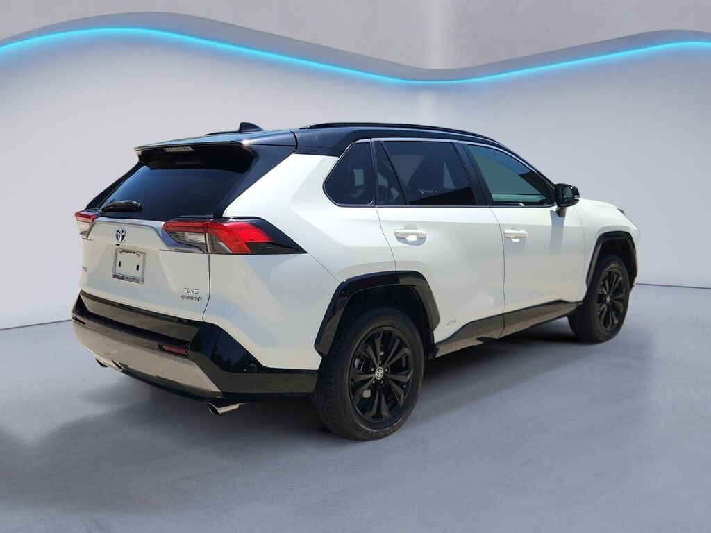 Used 2022 Toyota RAV4 Hybrid XSE Sport Utility