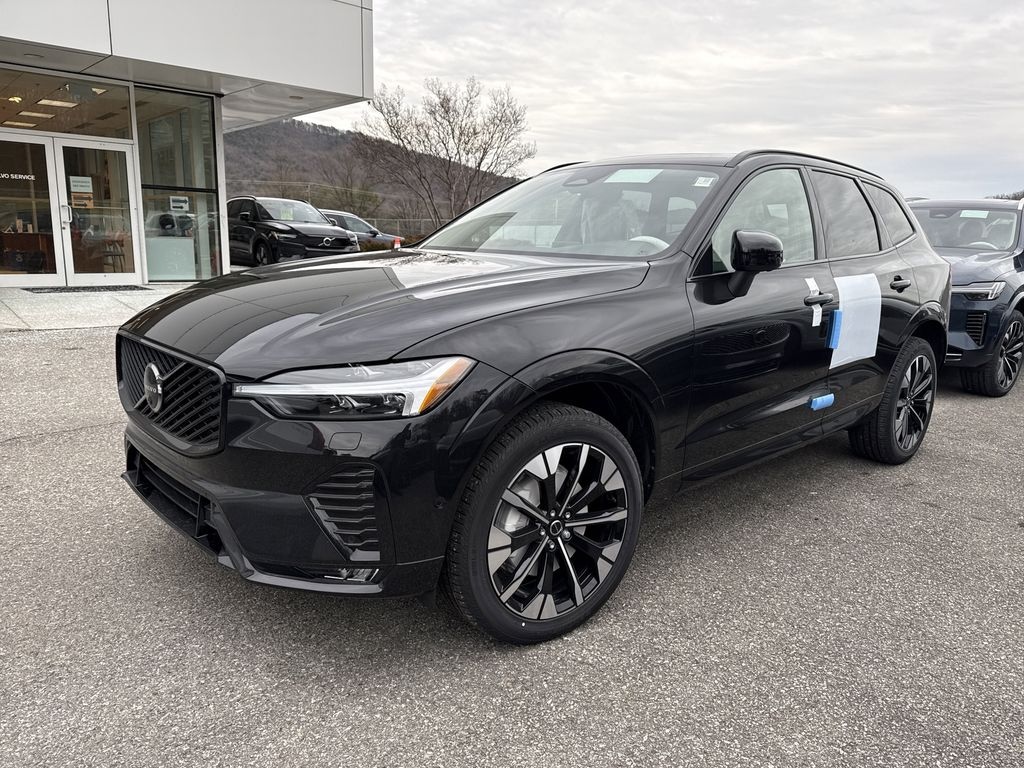 New 2026 Volvo XC60 B5 Plus SUV