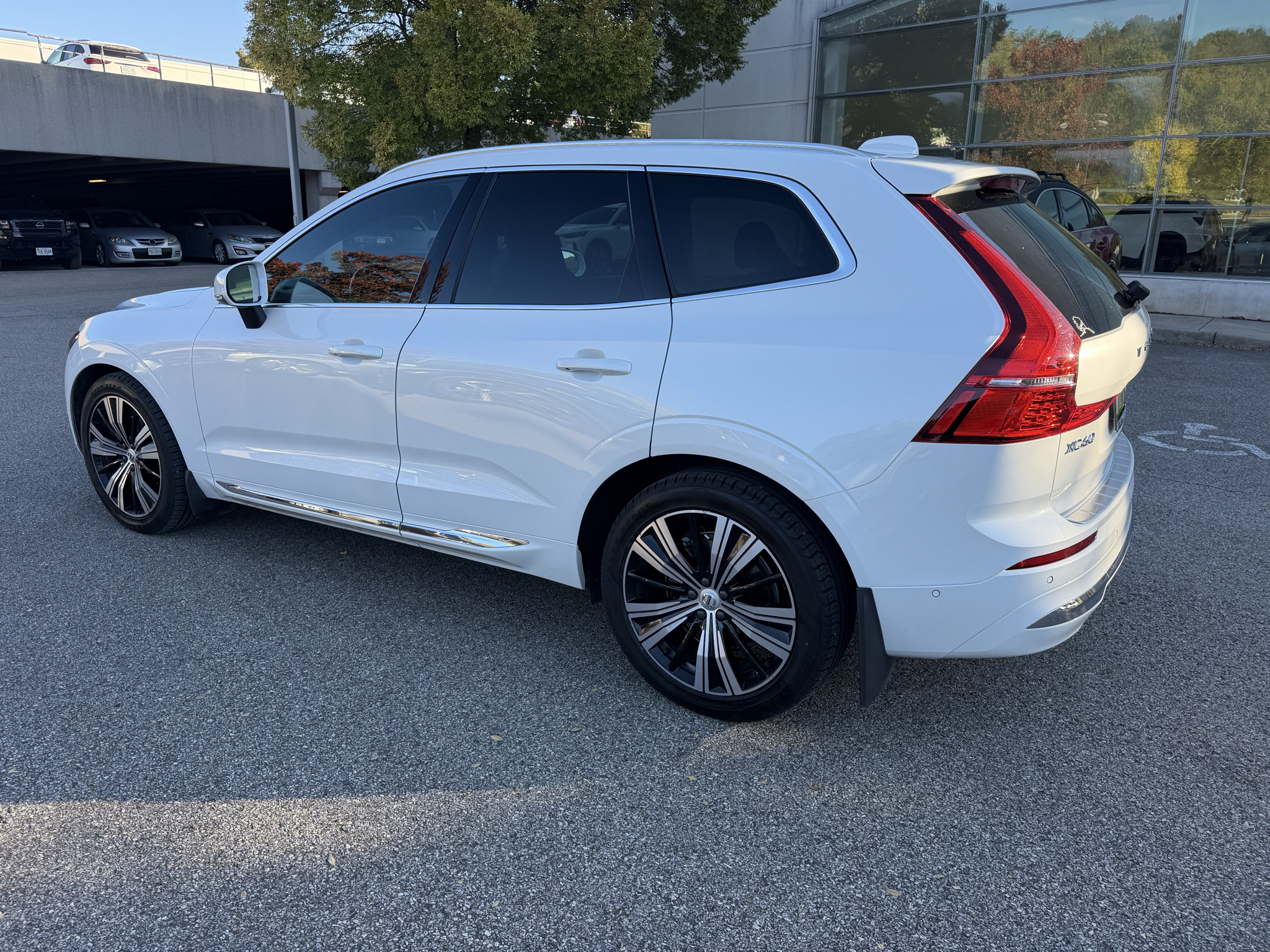 Used 2022 Volvo XC60 Inscription Sport Utility