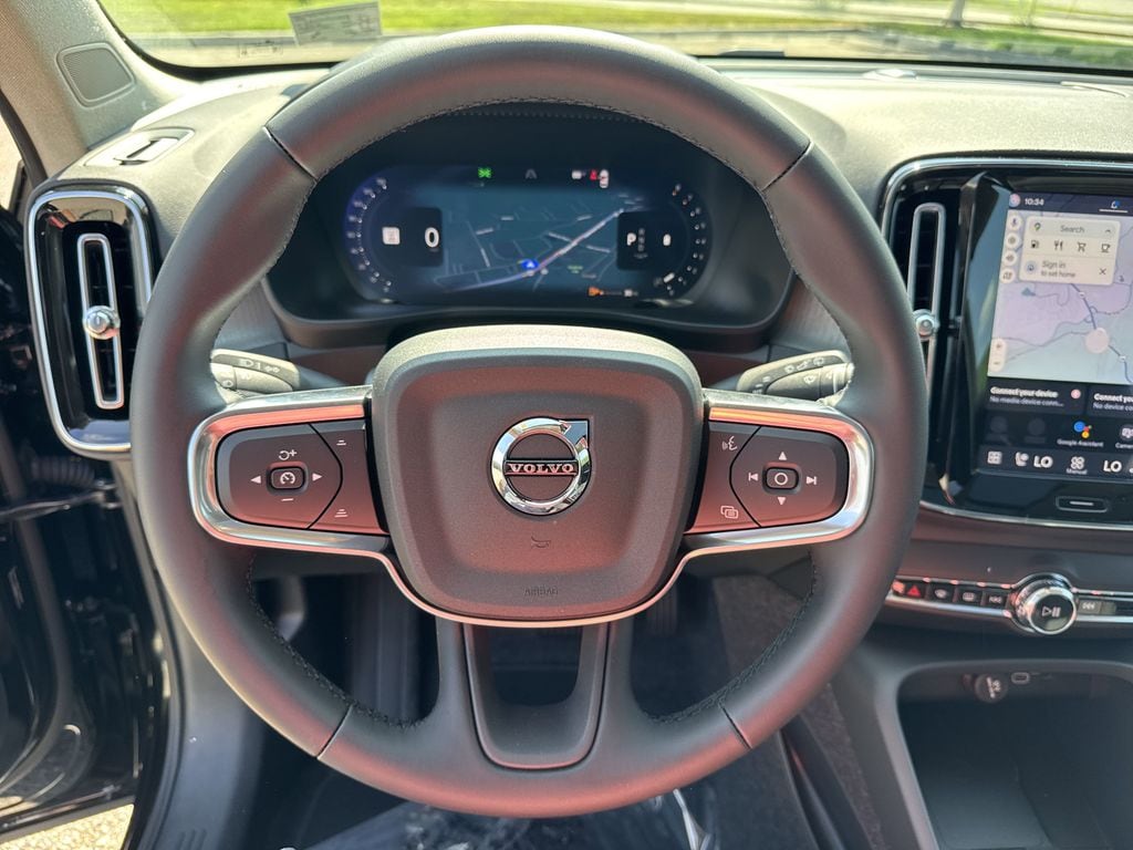 2026 Volvo XC40 Plus - Photo 19