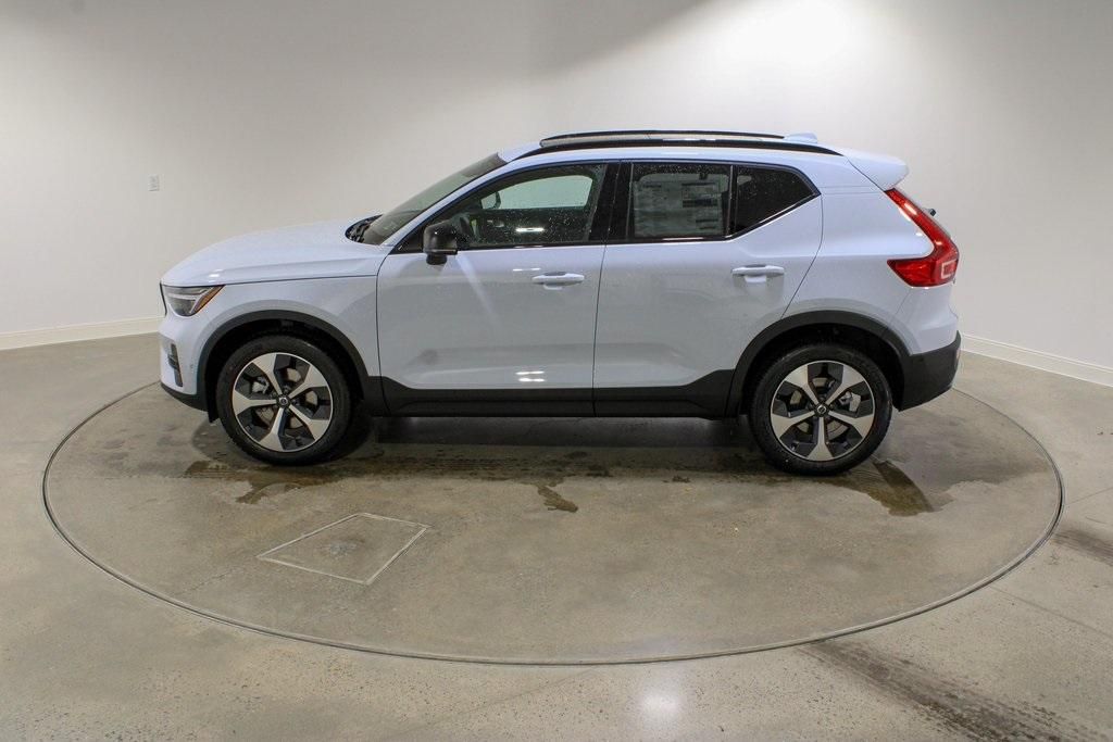 Used 2026 Volvo XC40 B5 Plus SUV