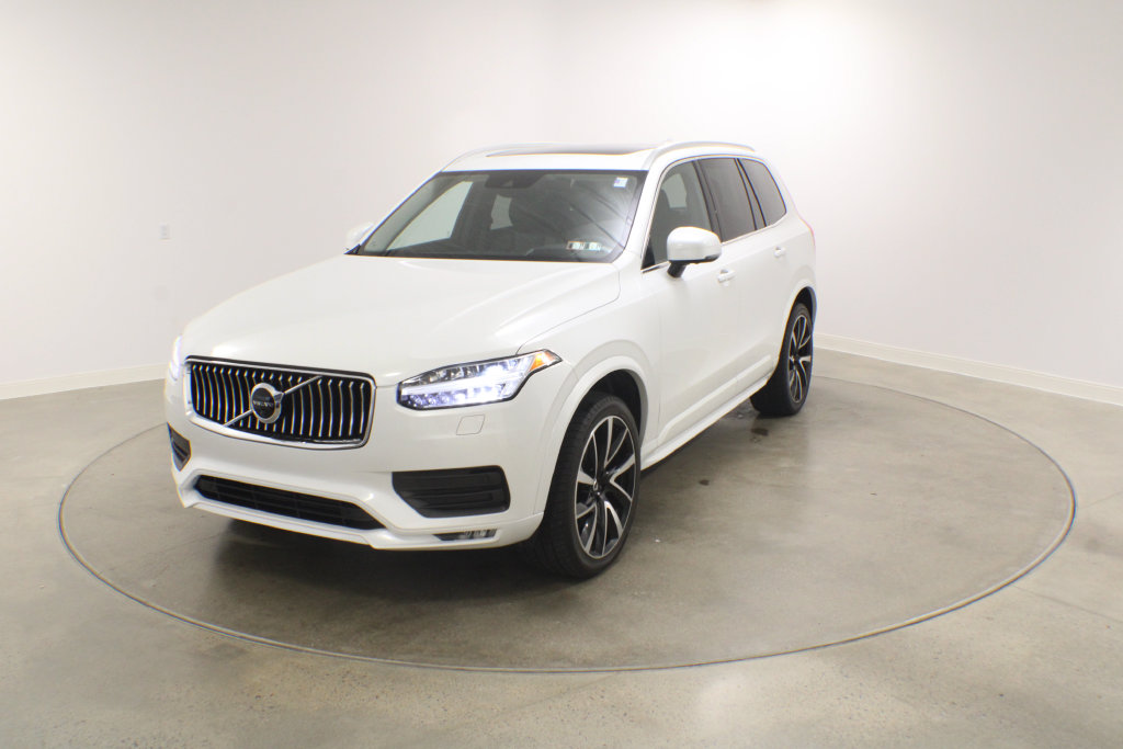 2020 Volvo XC90 Momentum