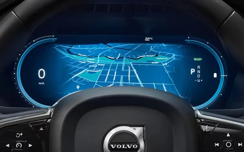 Volvo XC60 Plug-In Hybrid Driver Display