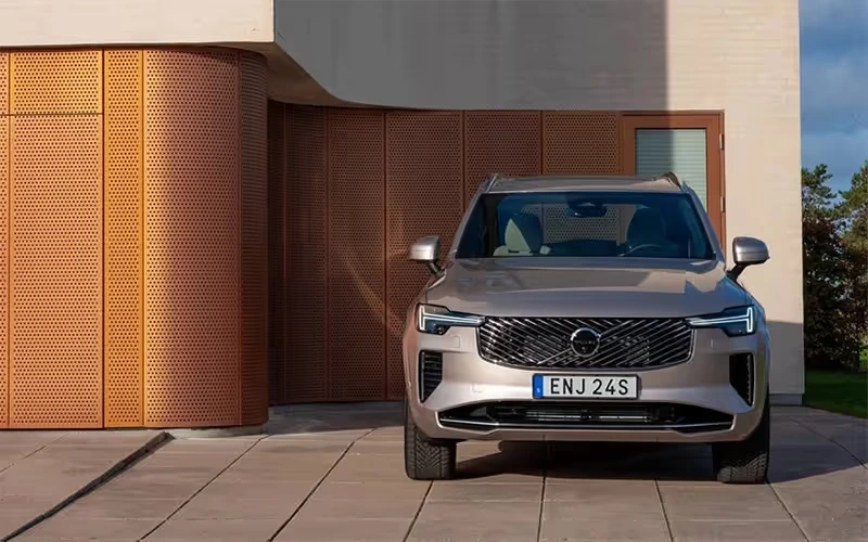 Volvo XC90 Plug-In Hybrid