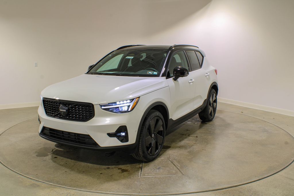  Volvo XC40