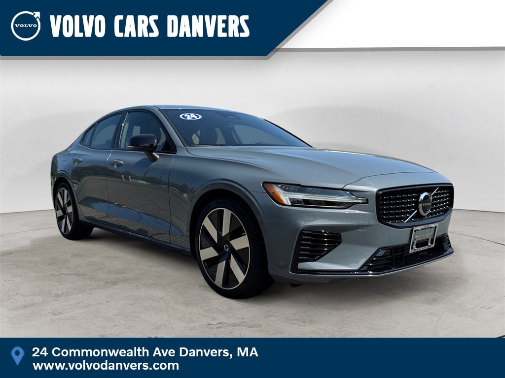 2024 Volvo S60 Recharge Plug-In Hybrid Ultimate