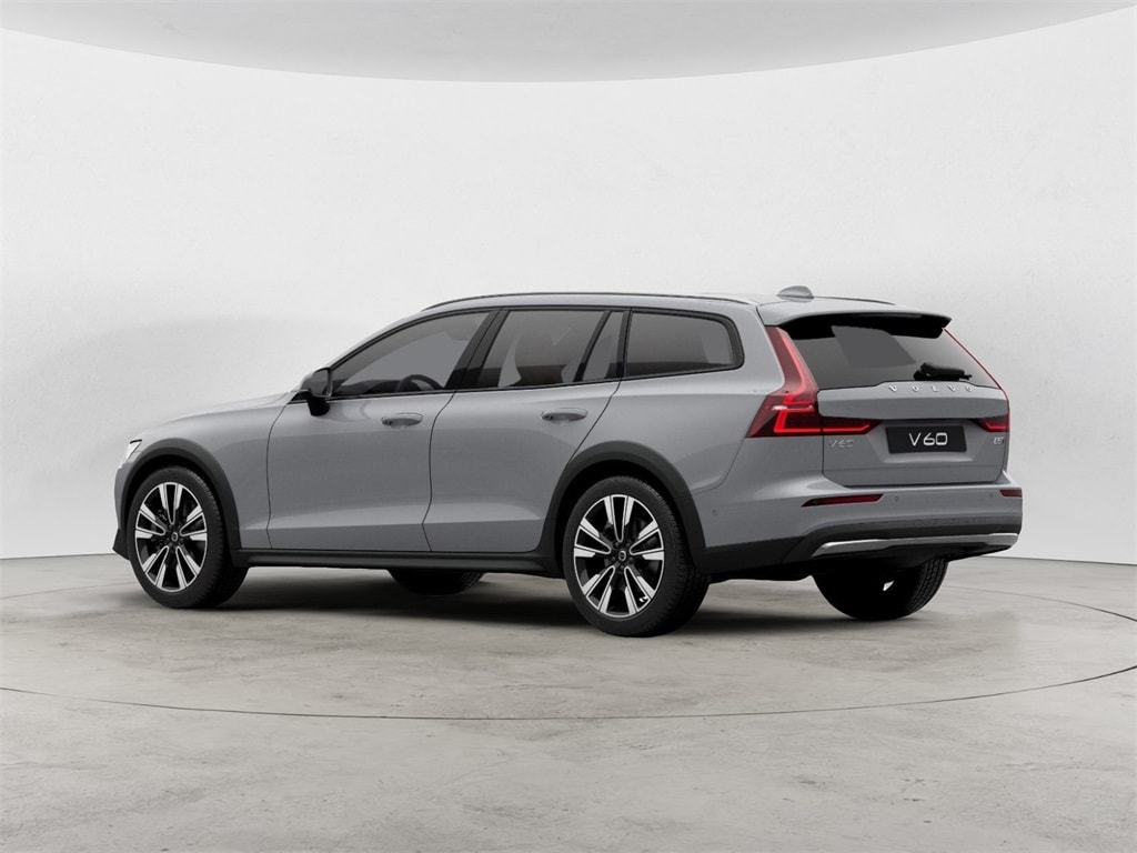 New 2026 Volvo V60 Cross Country B5 Ultra Wagon