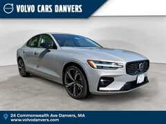 2025 Volvo S60 B5 Plus Sedan