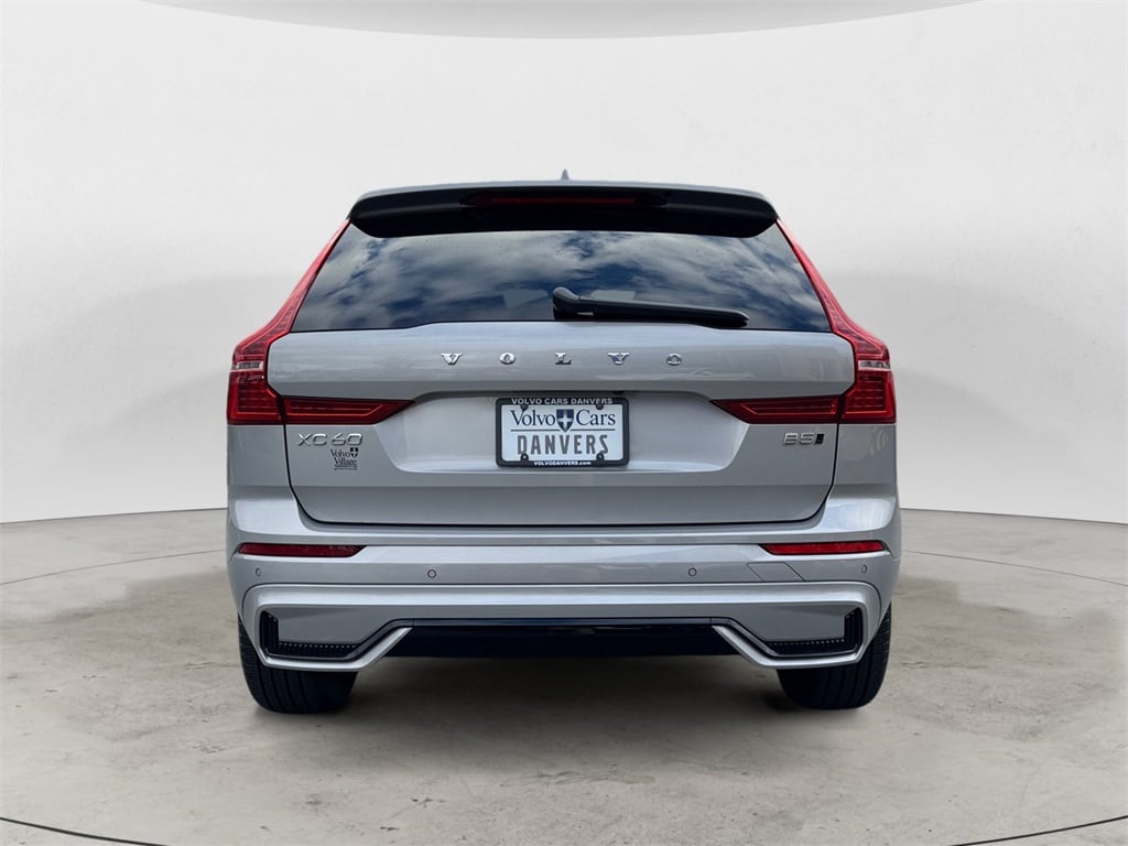 Certified 2025 Volvo XC60 B5 Core SUV