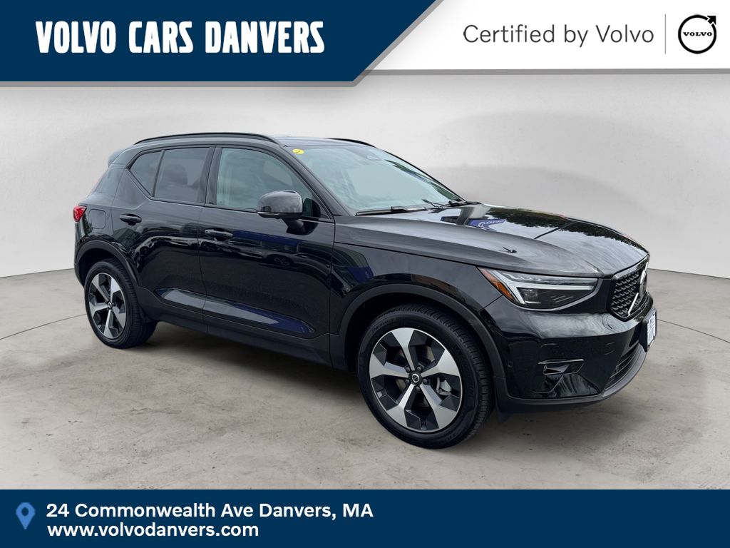 2026 Volvo XC40