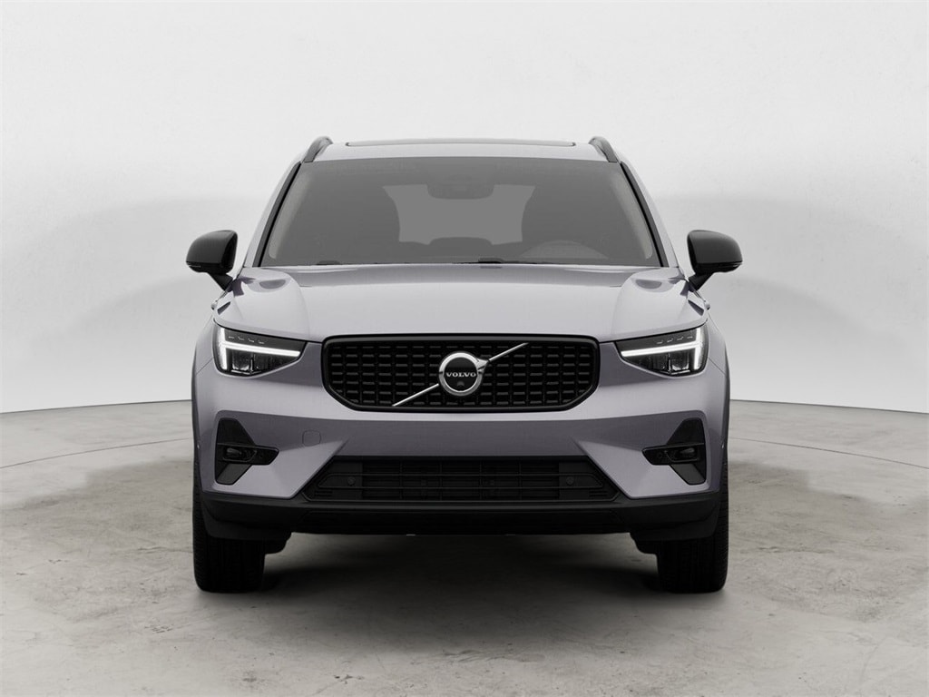 New 2026 Volvo XC40 B5 Plus SUV