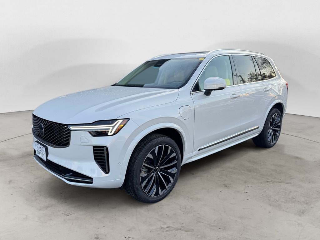 New 2026 Volvo XC90 plug-in hybrid T8 Ultra 7-Seater SUV