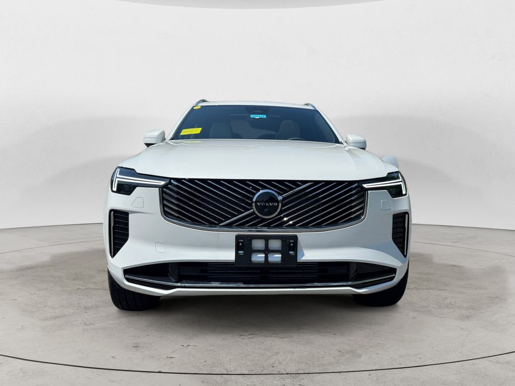 2026 Volvo XC90 Plus - Photo 25