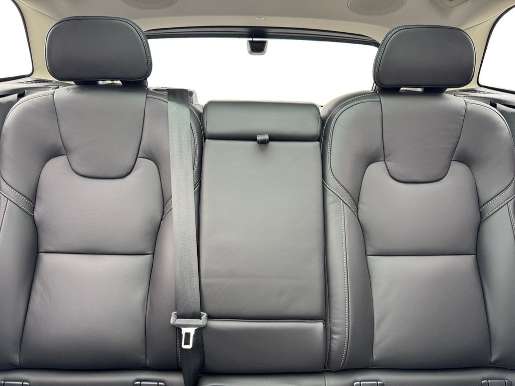 2026 Volvo XC60 Ultra - Photo 27