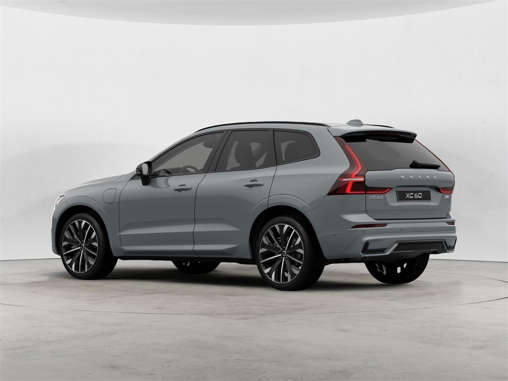 New 2026 Volvo XC60 plug-in hybrid T8 Ultra SUV