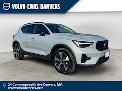 2026 Volvo XC40 B5 Plus AWD SUV