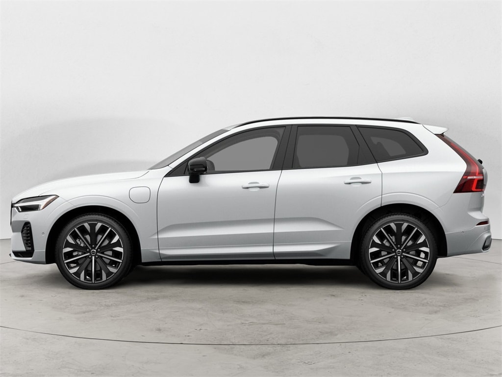 New 2026 Volvo XC60 plug-in hybrid T8 Ultra SUV