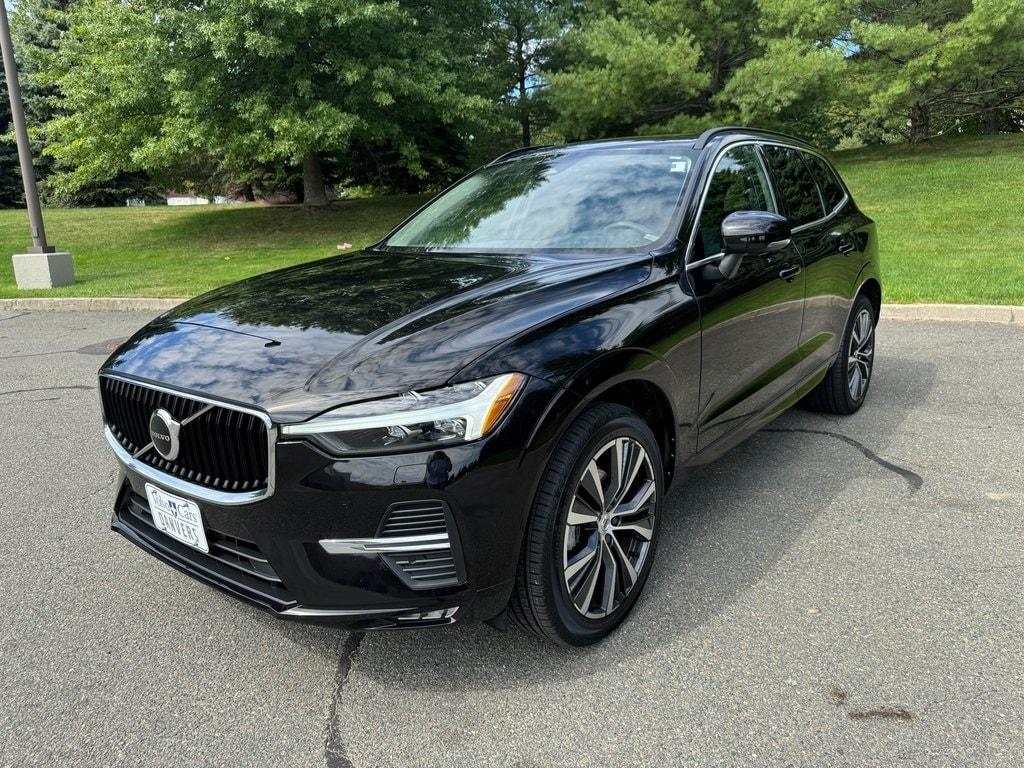 Used 2022 Volvo XC60 Momentum with VIN YV4L12RK3N1906197 for sale in Danvers, MA