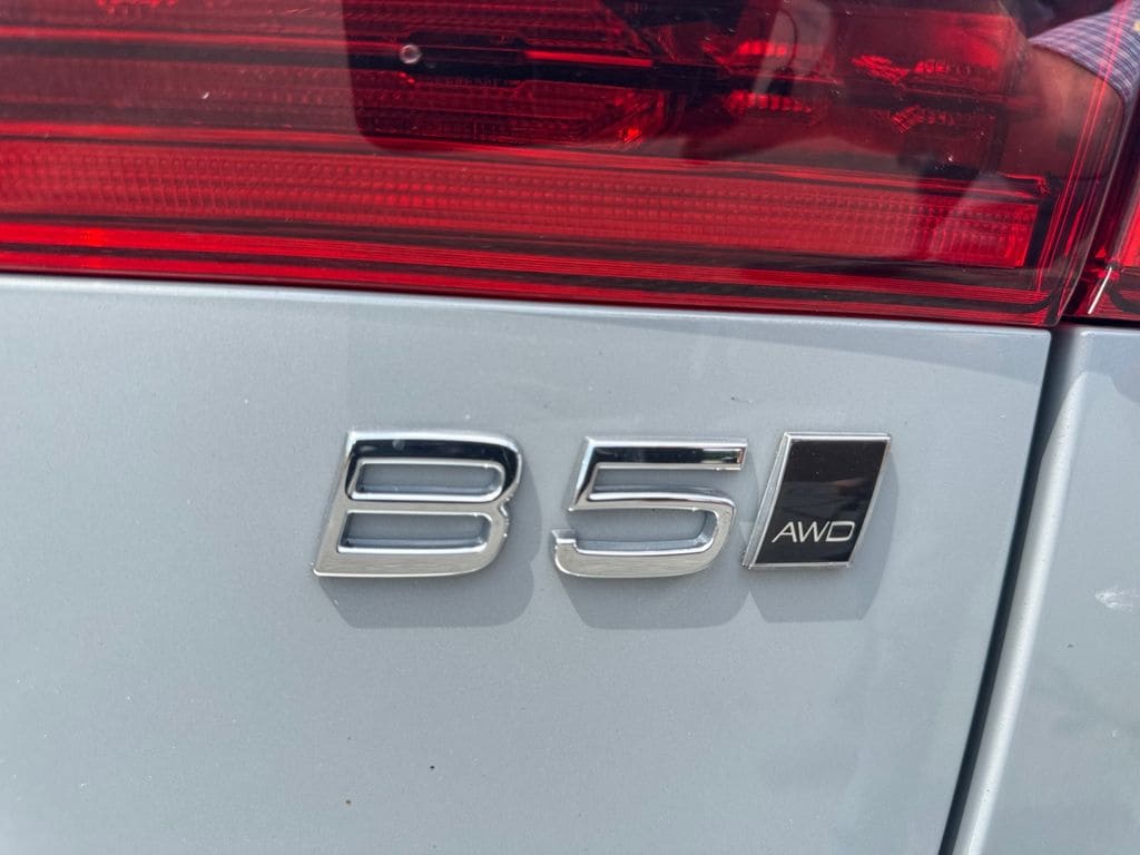 2026 Volvo XC60 Ultra - Photo 10