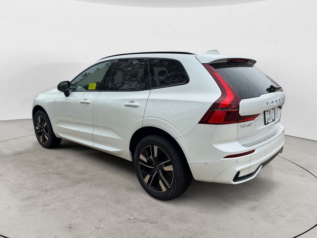 New 2026 Volvo XC60 B5 Plus SUV