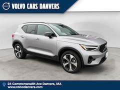 2026 Volvo XC40 B5 Plus AWD SUV