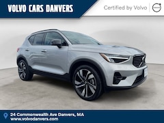 Used 2025 Volvo XC40 B5 Plus Dark Theme SUV for sale in Danvers, MA