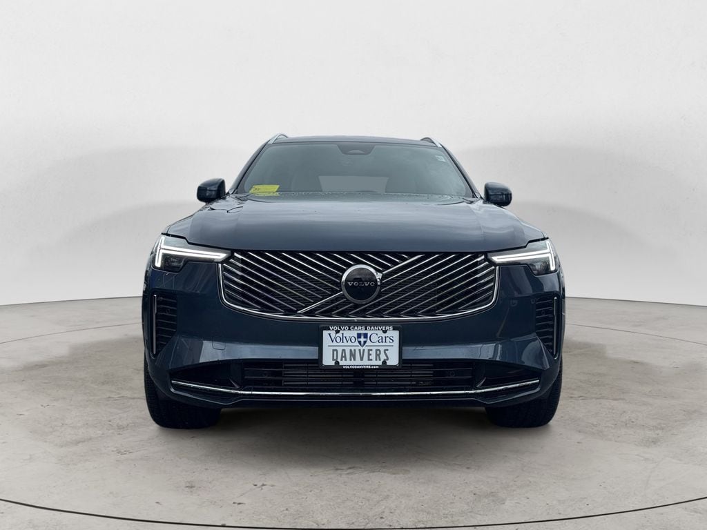 2025 Volvo XC90 Core - Photo 27