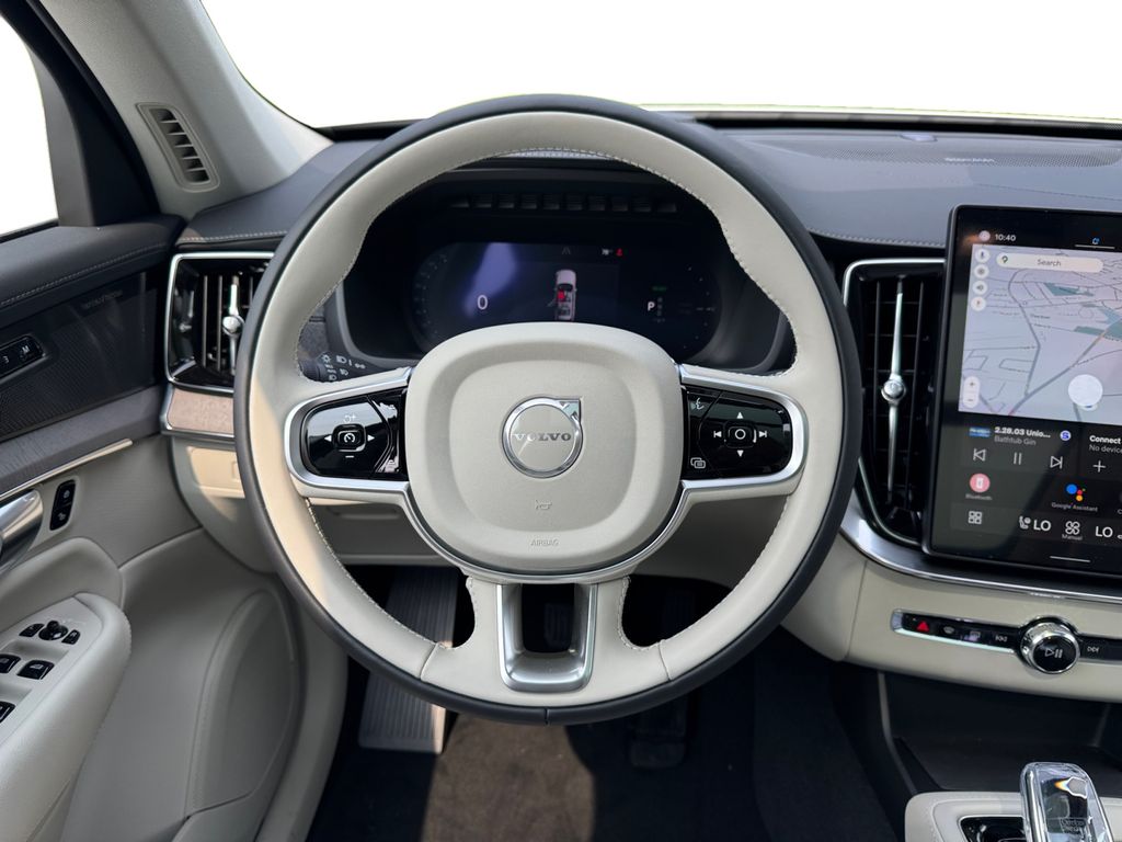 2026 Volvo XC90 Ultra - Photo 14