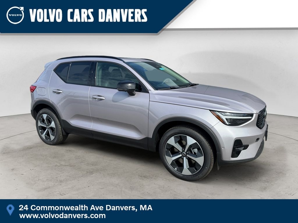 New 2026 Volvo XC40 B5 Plus SUV