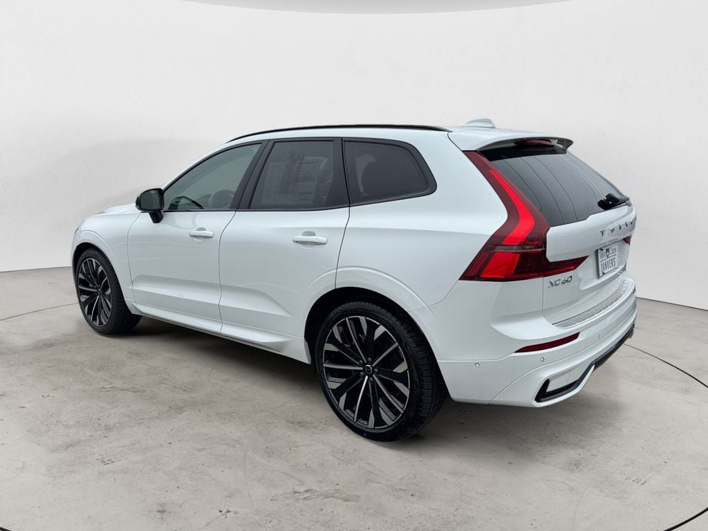 New 2026 Volvo XC60 B5 Ultra SUV