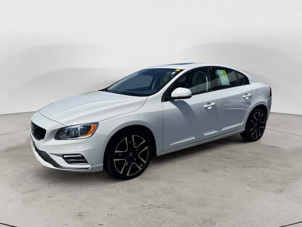 Used 2018 Volvo S60 T5 Dynamic Sedan