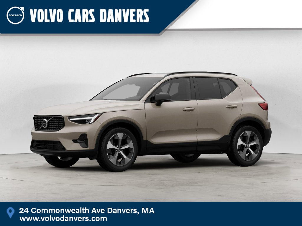 2026 Volvo XC40