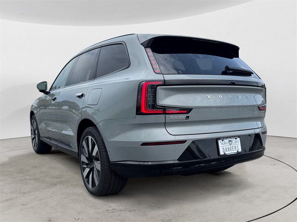 2025 Volvo EX90 Twin Motor Ultra photo 2