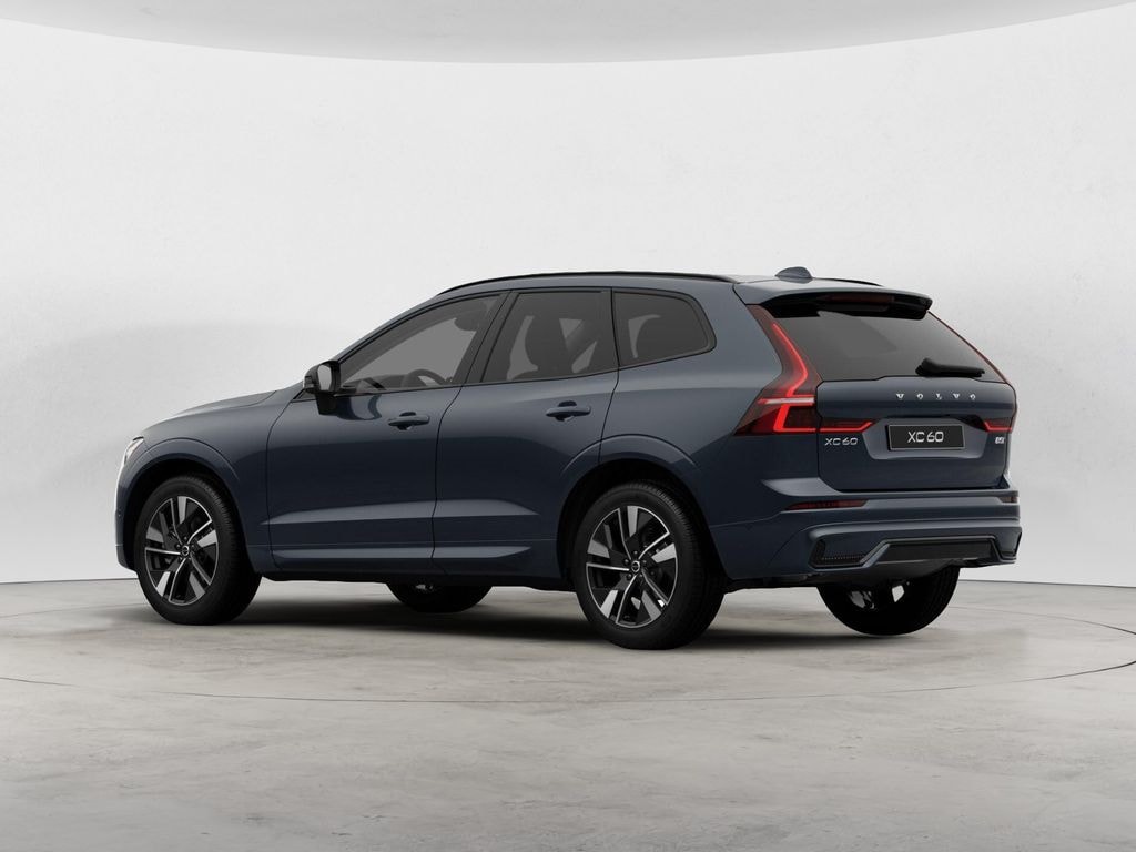 New 2026 Volvo XC60 B5 Plus SUV