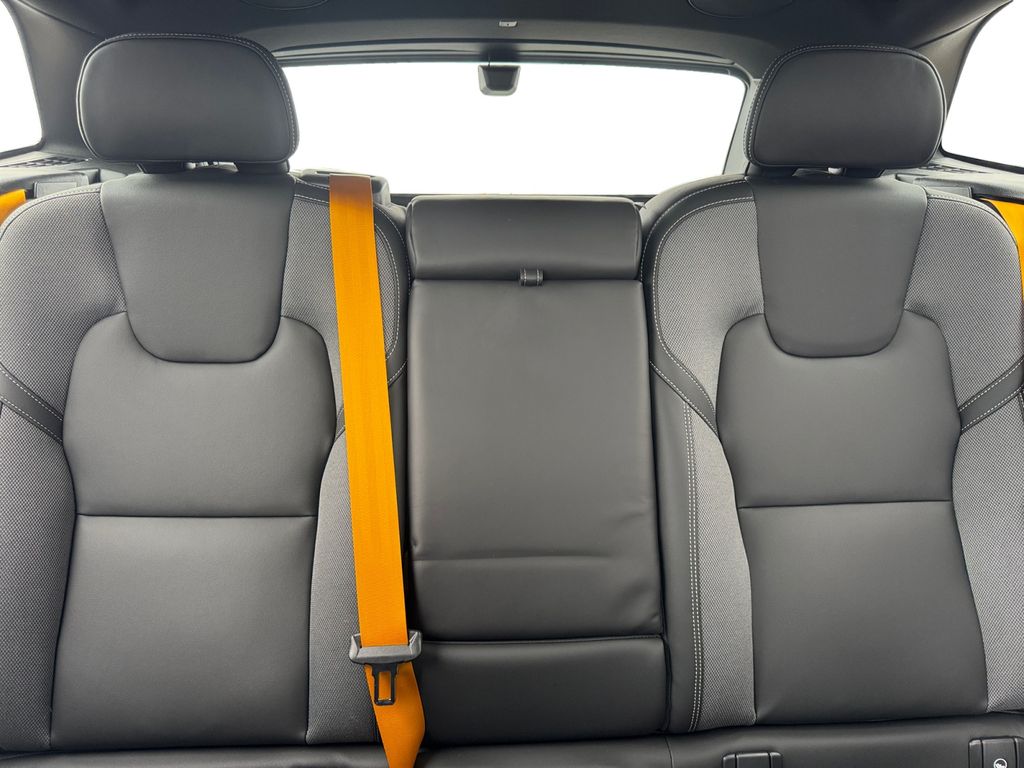 2026 Volvo XC60 Polestar - Photo 26