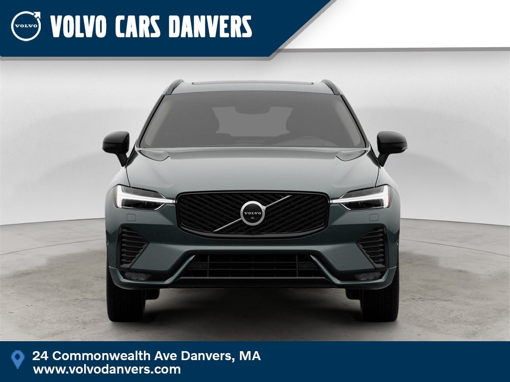 2026 Volvo XC60 Plus's photo