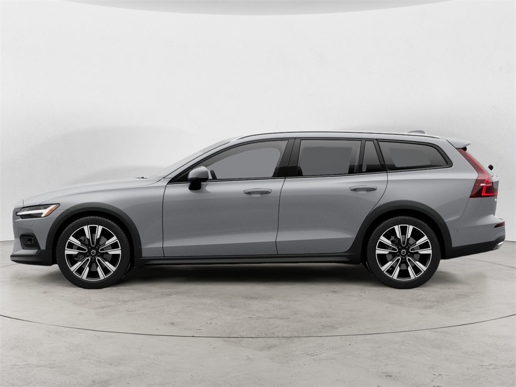 New 2026 Volvo V60 Cross Country B5 Ultra Wagon
