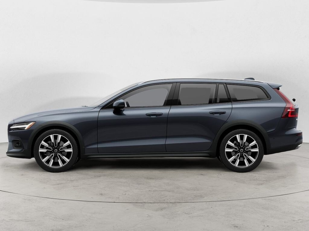 New 2026 Volvo V60 Cross Country B5 Ultra Wagon